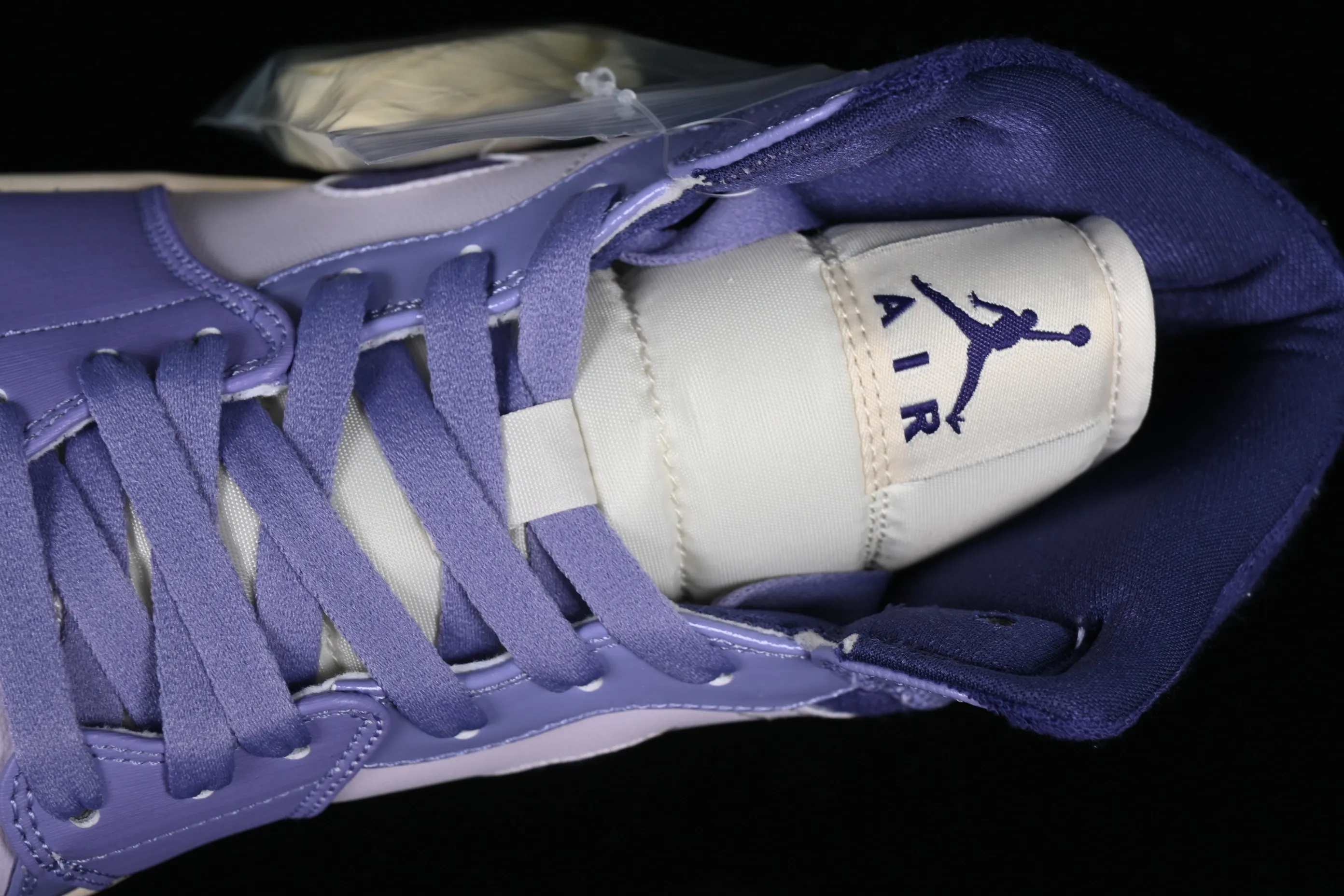 All categories Air Jordan Jordan series basketball shoes Air Jordan 1 Mid Air Jordan 1 Mid "Sky Purple" AJ1 Joe 1 various purple Chinese casual sneakers DZ3745-500